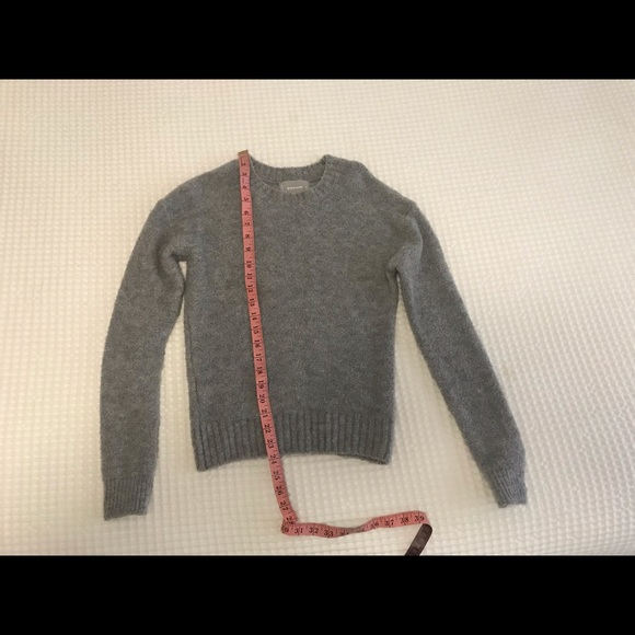 Sweater - Picture 2 of 5